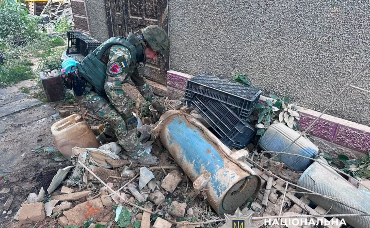 Росіяни били по столичному регіону балістикою. Фото: Нацполіція