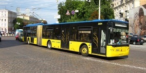 Через ярмарки змінять рух автобусів та тролейбусів