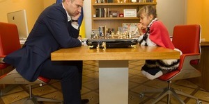 Мер програв у шахи юній чемпіонці світу