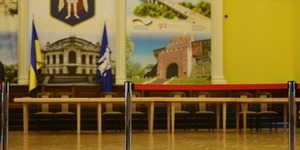 Розпочалося засідання Київської міської виборчої комісії