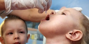 В Києві небезпека: від поліомієліту вакционували 15 тис. дітей