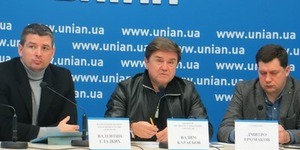 Не голосуючи на виборах, люди підіграють владі