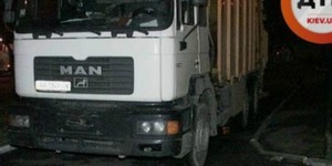 У Києві сміттєвоз задавив бабусю