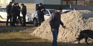 У столиці чоловік з ножем напав на своїх колег-співбутильників