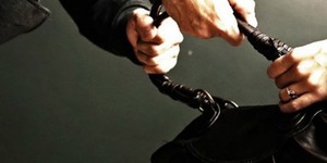 За вкрадену сумочку злодію загрожує до 7 років ув'язнення
