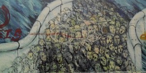 Кияни мають змогу побачити життя біля стін