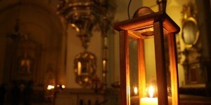 У Київ привезли Вифлеємський вогонь миру