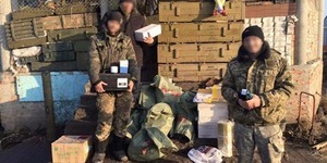 Новорічні подарунки бійцям і дітям зі Сходу