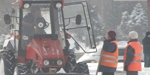 Більше 4 тисяч комунальників прибирають столицю від снігу