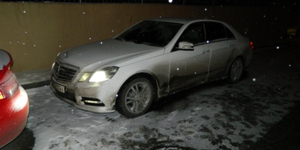 У Києві хлопець спробував викрасти авто з пасажиркою
