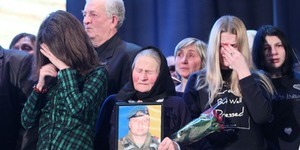 У Будинку офіцерів відбувся Вечір пам’яті останніх оборонців Донецького летовища