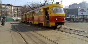 Киянин потрапив під трамвай і дивом врятувався