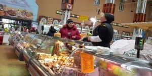 На Бессарабці ігнорують "масочний режим"