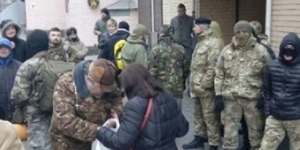 На Майдані проходить віче