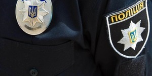 У столиці злочинець зламав ногу, коли намагався втекти від поліцейських