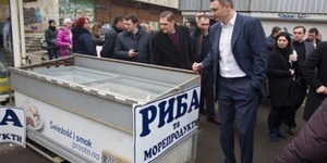 Віталій Кличко дав час головам районів, аби ті впорядкували територію: комусь – тиждень, комусь – ніч