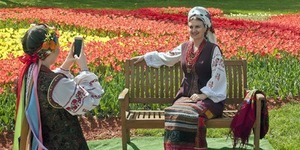 Співоче поле перетворилося на колоритне місце для селфі [фото]