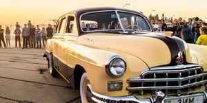 В Музеї авіації зберуться ексклюзивні автомобілі, скутери та літаки