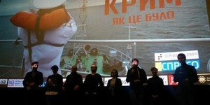 В кінотеатрі "Ліра" – зустріч з творцями "Крим. Як це було"