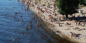 На столичних пляжах з'являться прапорці-світлофори