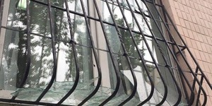 Невідомі хотіли підірвати управління поліції