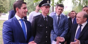 Студентів гуртожитку КНУ охоронятиме англомовна поліція