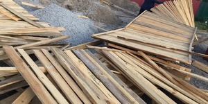 На Осокорках місцеві жителі покарали забудовника