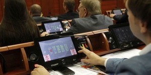 253 питання мають розглянути депутати Київради