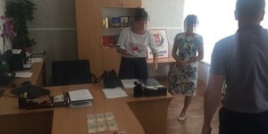 Голова сільради Київщини вимагав 100 тисяч гривень за «сприяння»