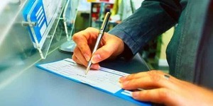 Кияни отримали 2 мільярди 560 мільйонів гривень за вкладами у банку «Хрещатик»