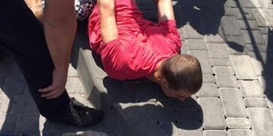На хабарі спіймали столичного поліцейського