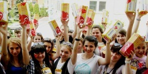 Для дитячих лікарень київські волонтери зібрали майже 150 тисяч гривень