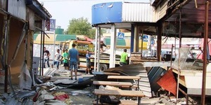 Деміївський ринок розчистили від незаконних торговельних рядів