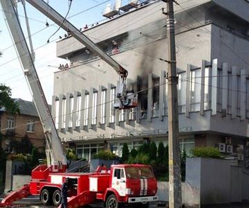 «Інтер» просить Порошенка втрутитись у ситуацію з підпалом
