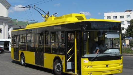 Тролейбуси №12 у Голосіївському районі змінять рух