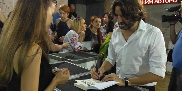 Фредерік Бегбедер презентує в столиці чотири свої книги