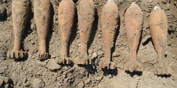 На Троєщині виявили 58 артилерійських снарядів часів Другої світової війни