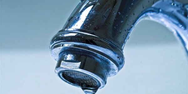 Майже 700 будинків у Києві залишаються без гарячої води