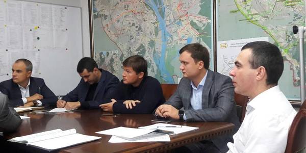 У мерії спробують підняти зарплати комунальникам