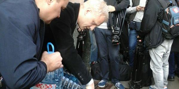 У центрі столиці активісти варили уху
