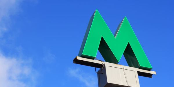 До Виноградаря наближається метро