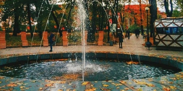 Кияни позмагаються у конкурсі на краще осіннє фото