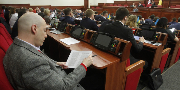 Київрада повторно прийняла відмінені раніше рішення