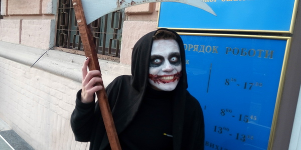 Вулицями Києва пройшлися зомбі