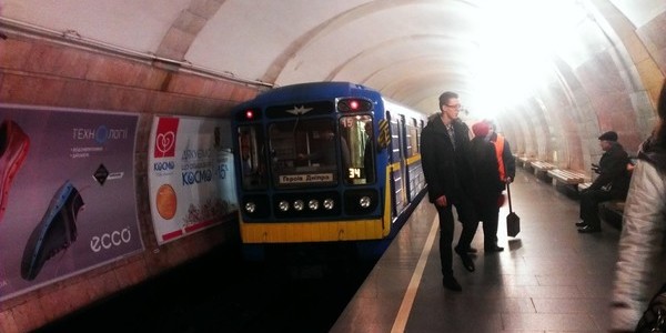 Нові подробиці стрілянини у київському метро