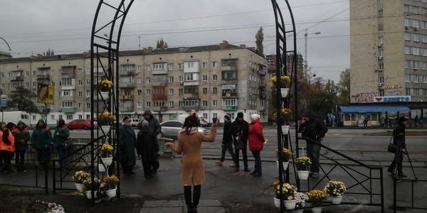 У Дніпровському районі столиці з’явилося місце для закоханих