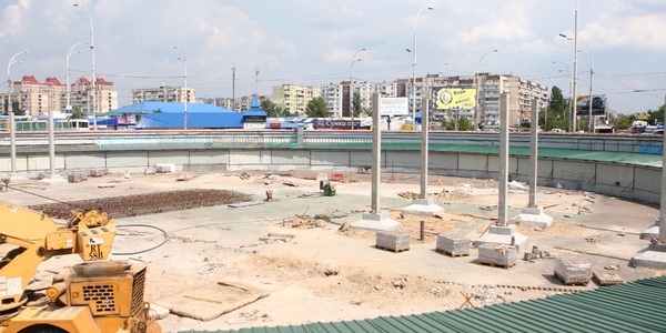 КП "Київський метрополітен": Станції "Героїв Дніпра" нічого не загрожує
