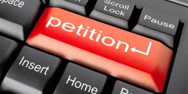 Київрада розглянула петицію проти ТРЦ на "Героїв Дніпра"