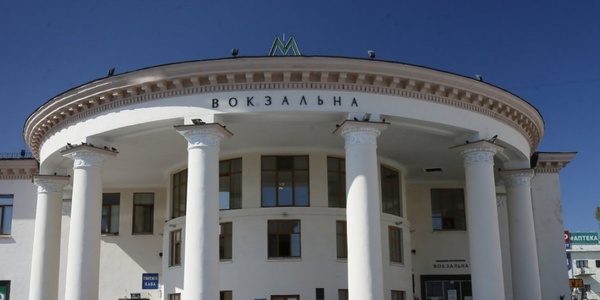 Київський метрополітен більше не ремонтуватиме ескалатори на "Вокзальній"