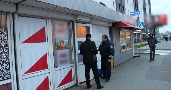 У Києві продовжують боротися із алкоголем у мафах
